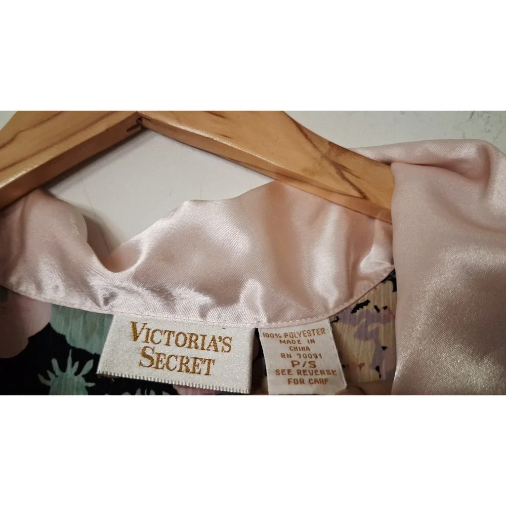 Vintage Victoria's Secret Gold Label Floral Satin‎ Sleep Shirt Nightgown Lot